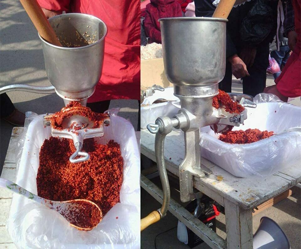 500g Grain Grinder Hand Mill with Large Hopper for Barley Wheat Coffee Feed